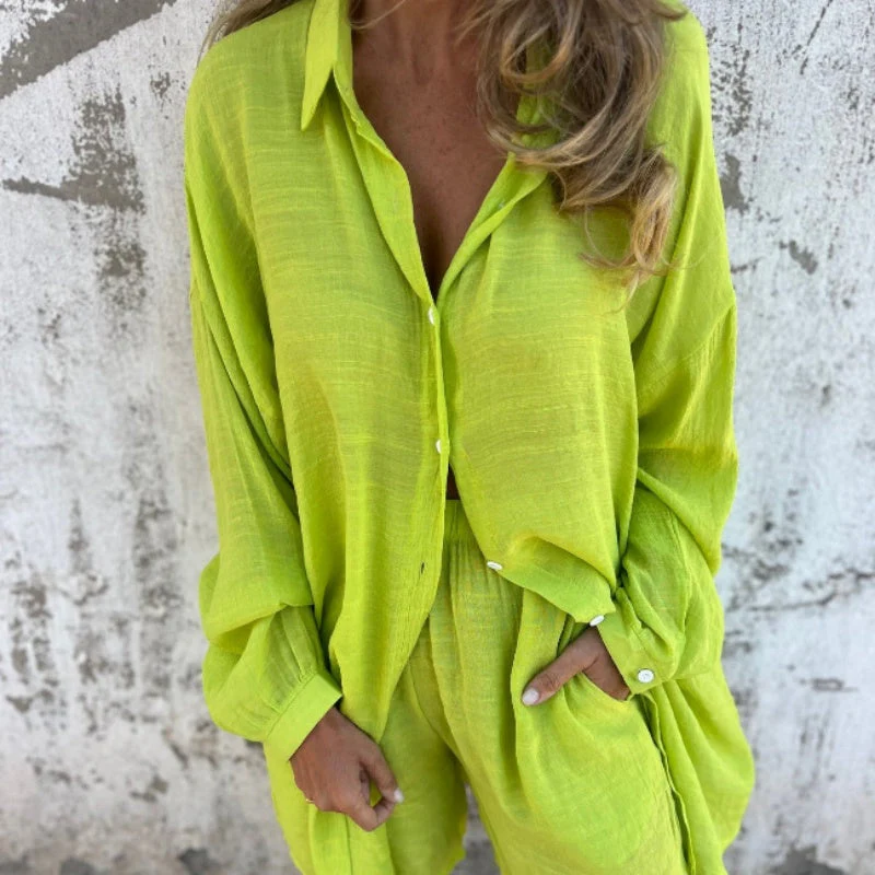 Luchtig Linnen Set – Oversized Blouse en Korte Broek